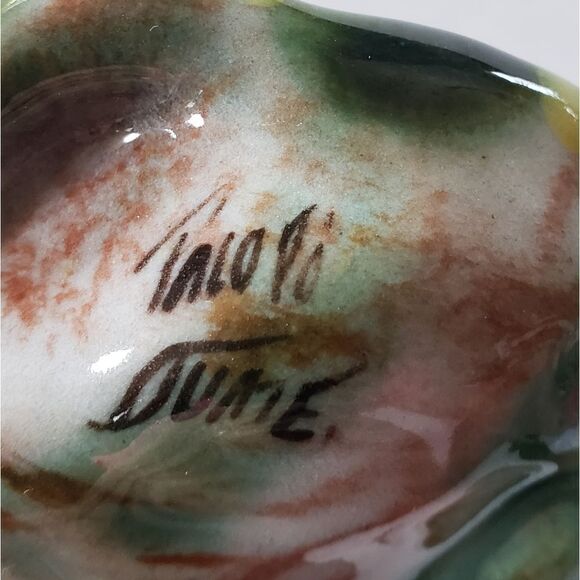 Elephant Figurine Signed - Picture 12 of 12